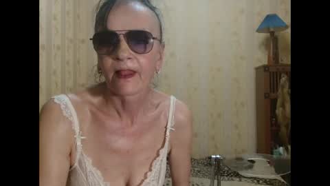 valentijm online show from March 29, 6:09 pm