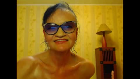 valentijm online show from February 25, 10:09 pm