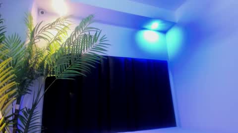 valeri_tafur online show from September 23, 10:53 am