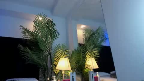 valeri_tafur online show from July 28, 3:21 pm