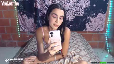 Snapshot of valeria032 chatting on September 18, 2:37 am valeria online show from September 18, 2:37 am