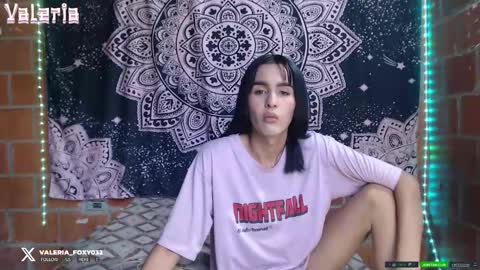 Snapshot of valeria032 chatting on September 15, 10:33 pm valeria online show from September 15, 10:33 pm