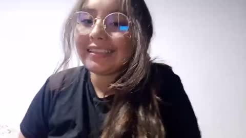 Snapshot of valeria_cherry chatting on January 26, 4:09 pm valeria online show from January 26, 4:09 pm