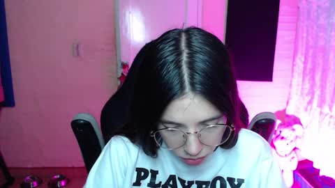   online show from January 12, 4:31 am