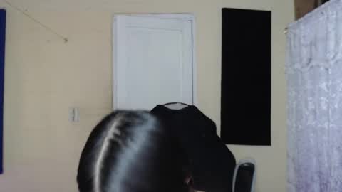   online show from February 15, 10:52 pm