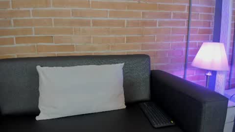 valeria_rua online show from June 23, 11:17 am