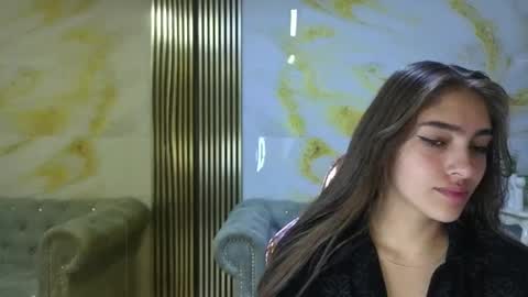 valeriaa_s online show from May 20, 1:39 pm