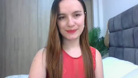 valeriafrannco online show from February 15, 9:59 pm