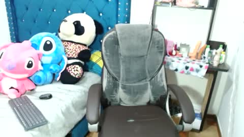 Snapshot of valeriahotye chatting on March 5, 6:34 pm ValeriaHotye online show from March 5, 6:34 pm