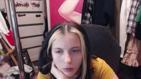 ValeriaXKiss online show from March 6, 6:48 pm