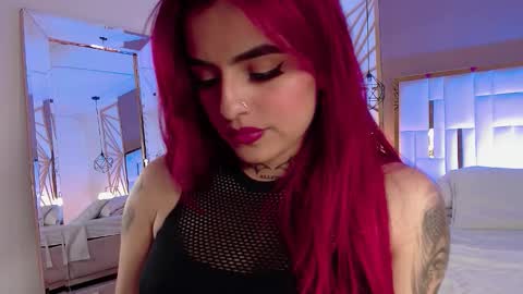 Valerie  online show from November 6, 10:57 pm