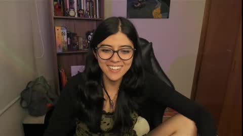 Val  online show from February 3, 2:53 am