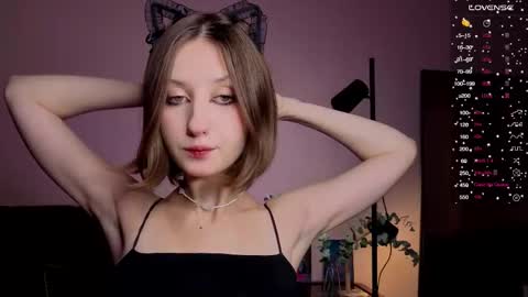 Kristi moony online show from November 12, 9:39 pm