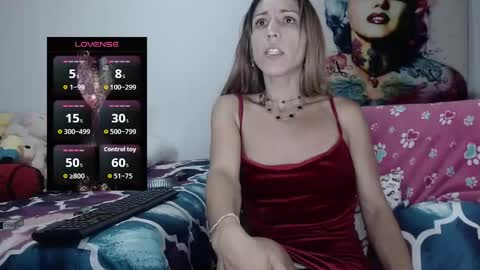 valerie_rousse online show from February 6, 5:22 am