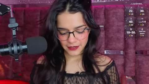 Snapshot of valeriekay_ chatting on September 18, 10:47 pm Valeria online show from September 18, 10:47 pm
