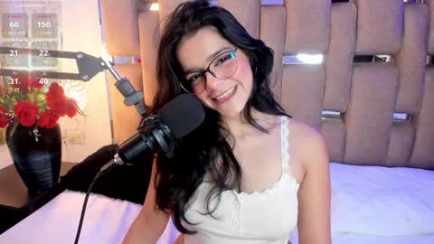 Snapshot of valeriekay_ chatting on January 20, 1:32 pm Valeria online show from January 20, 1:32 pm