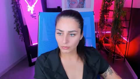 Snapshot of valeriiemills chatting on September 10, 3:02 pm Valerie online show from September 10, 3:02 pm