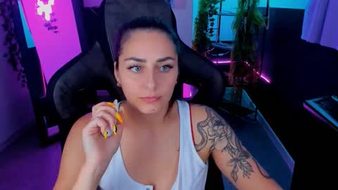 Valerie online show from September 25, 3:30 pm