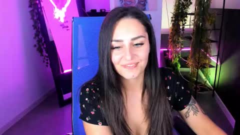 Snapshot of valeriiemills chatting on September 15, 3:13 pm Valerie online show from September 15, 3:13 pm