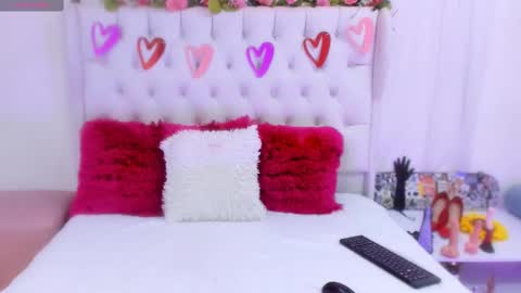 valeria111111 online show from February 14, 12:14 pm