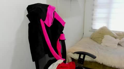 valery_bonnet1 online show from November 17, 6:54 pm