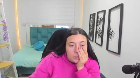 valery_bonnet1 online show from December 19, 11:17 am