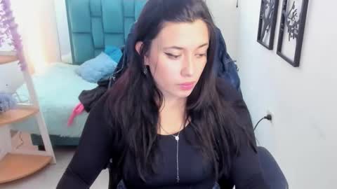 valery_bonneth online show from February 16, 7:23 pm