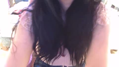 valery cute 18 online show from December 16, 12:00 pm