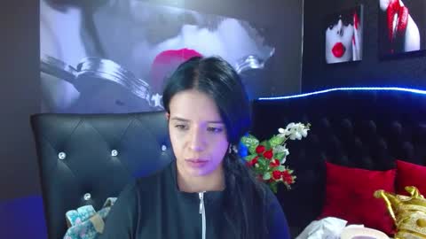 Snapshot of valery_meer_ chatting on December 5, 6:39 pm Valeria online show from December 5, 6:39 pm