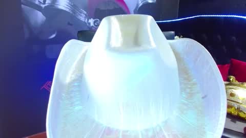 Snapshot of valery_meer_ chatting on December 7, 3:36 pm Valeria online show from December 7, 3:36 pm