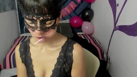 VALERY MORE online show from October 31, 1:55 pm