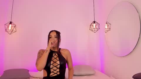Snapshot of valery_santorini chatting on February 13, 10:55 am VALERY online show from February 13, 10:55 am