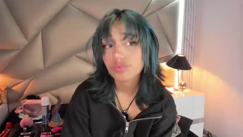 valery_smith15 online show from February 22, 6:06 am