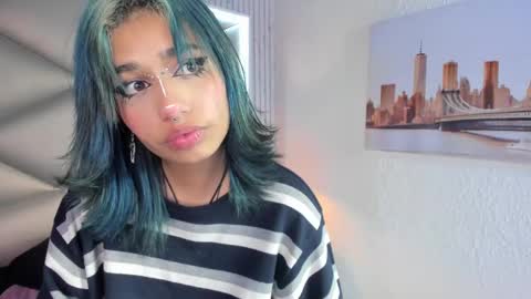 valery_smith15 online show from March 7, 6:24 am