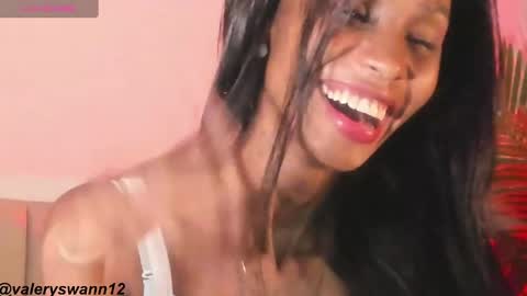 Snapshot of valery_swan1 chatting on January 28, 11:07 pm Valery swan1 online show from January 28, 11:07 pm