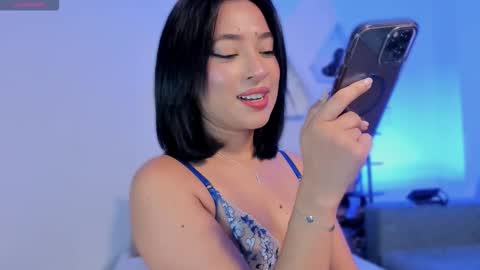 call me Maria online show from December 22, 3:24 am