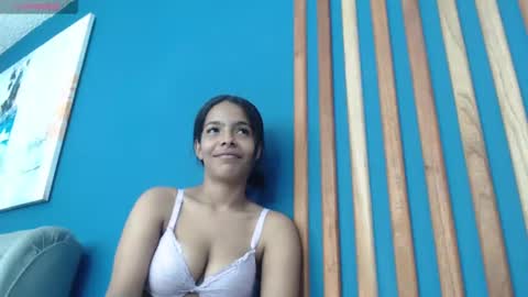 Snapshot of valerynbrown chatting on February 3, 12:47 am valery online show from February 3, 12:47 am
