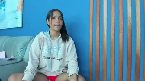 Snapshot of valerynbrown chatting on March 12, 4:51 am valery online show from March 12, 4:51 am