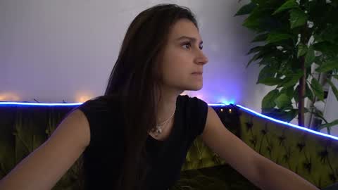 Snapshot of valeryroyale chatting on January 23, 11:58 am Valery online show from January 23, 11:58 am