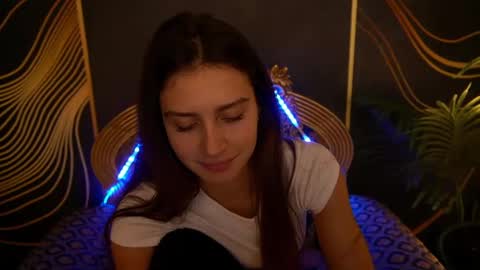 Snapshot of valeryroyale chatting on February 9, 12:08 pm Valery online show from February 9, 12:08 pm