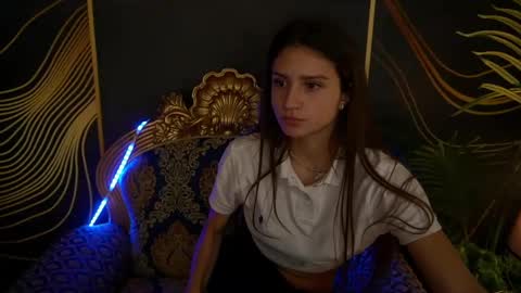 Snapshot of valeryroyale chatting on February 2, 9:07 am Valery online show from February 2, 9:07 am