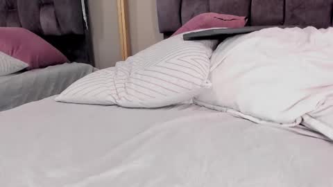 Lorena online show from February 14, 12:30 pm