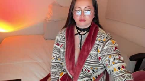 My name is Valery... Nice to meet you  thumb up me please its important online show from January 10, 3:07 am