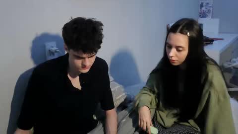 valesios online show from March 14, 9:52 pm