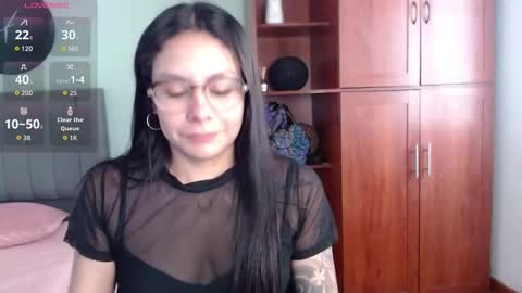 valevicious online show from March 24, 7:09 pm