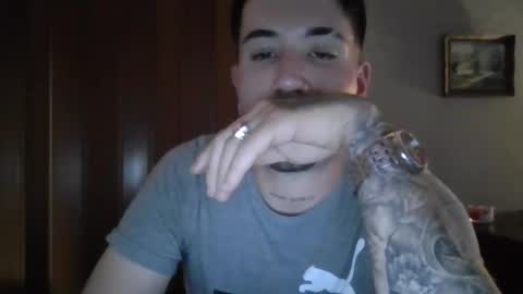 valizero online show from November 18, 8:50 am