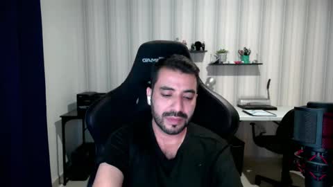 Roberto Carlos online show from October 22, 1:42 am