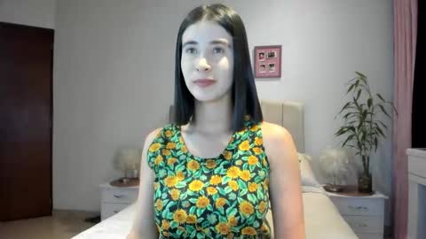 Macarena online show from April 12, 2:48 am