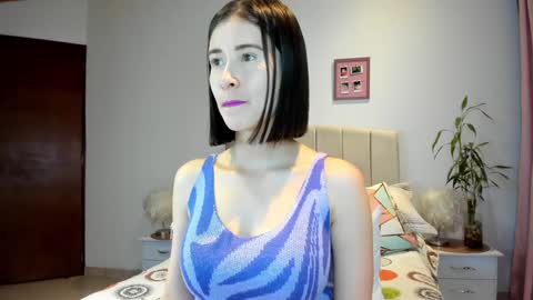 Snapshot of vallejo_macarena chatting on December 2, 1:51 am Macarena online show from December 2, 1:51 am