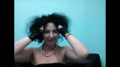 Snapshot of valleriwind chatting on February 24, 11:43 am ValleriWind online show from February 24, 11:43 am